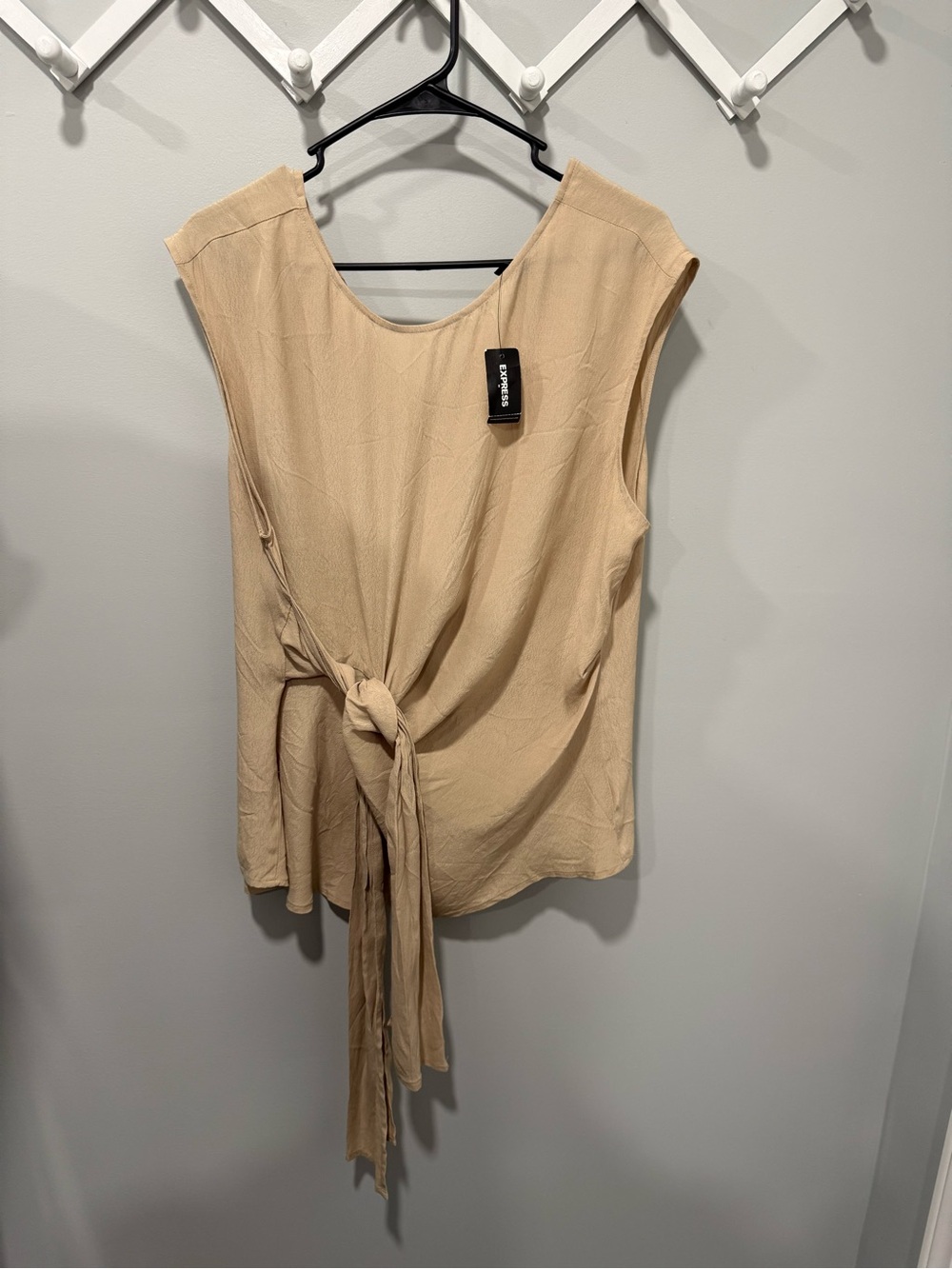 NWT express womens tie top size XL
